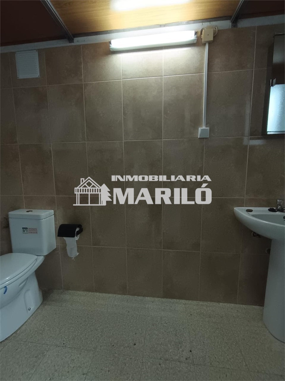 Foto 3 ALQUILER BAJO COMERCIAL