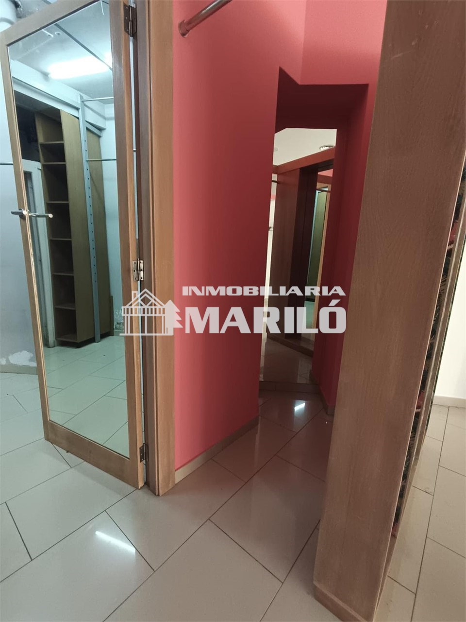 Foto 4 ALQUILER LOCAL COMERCIAL CENTRICO Y TOTALMENTE PREPARADO