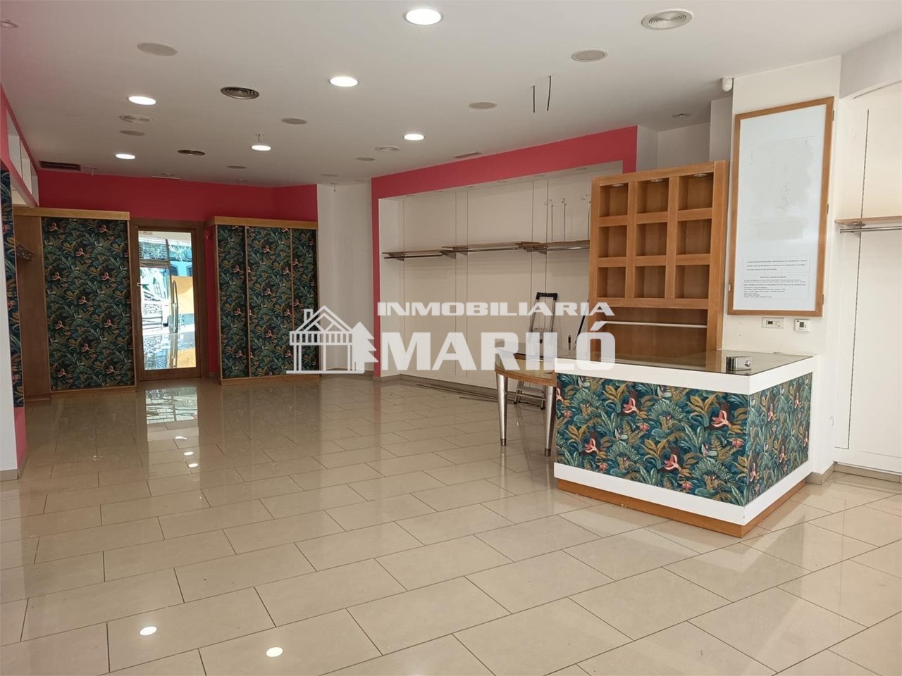 Foto 4 ALQUILER LOCAL COMERCIAL TOTALMENTE PREPARADO