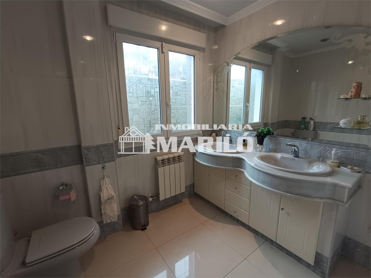 Foto 18 INMOBILIARIA MARILO VENDE ESPECTACULAR CHALET EN A ILLA DE AROUSA