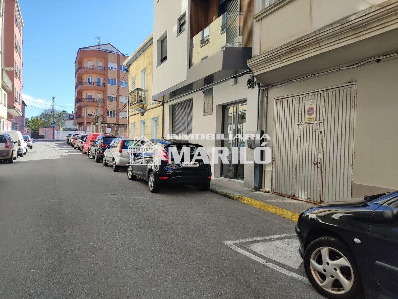 Foto 2 VENTA BAJO- PLAZA DE GARAJE