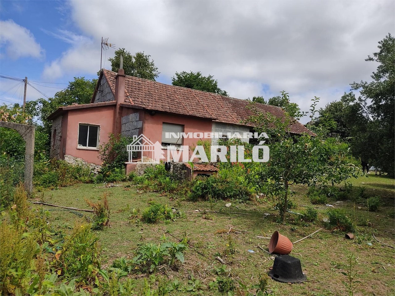 Foto 2 VENTA CASA PARA REFORMAR EN PARADELA DE MEIS