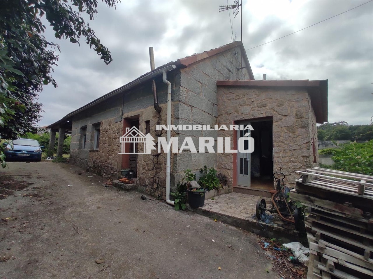 Foto 4 VENTA CASA PARA REFORMAR EN PARADELA DE MEIS