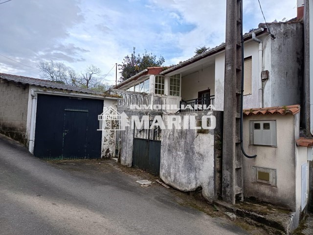 VENTA DE CASA PARA REFORMAR EN VILAGARCIA - Vilagarcía de Arousa
