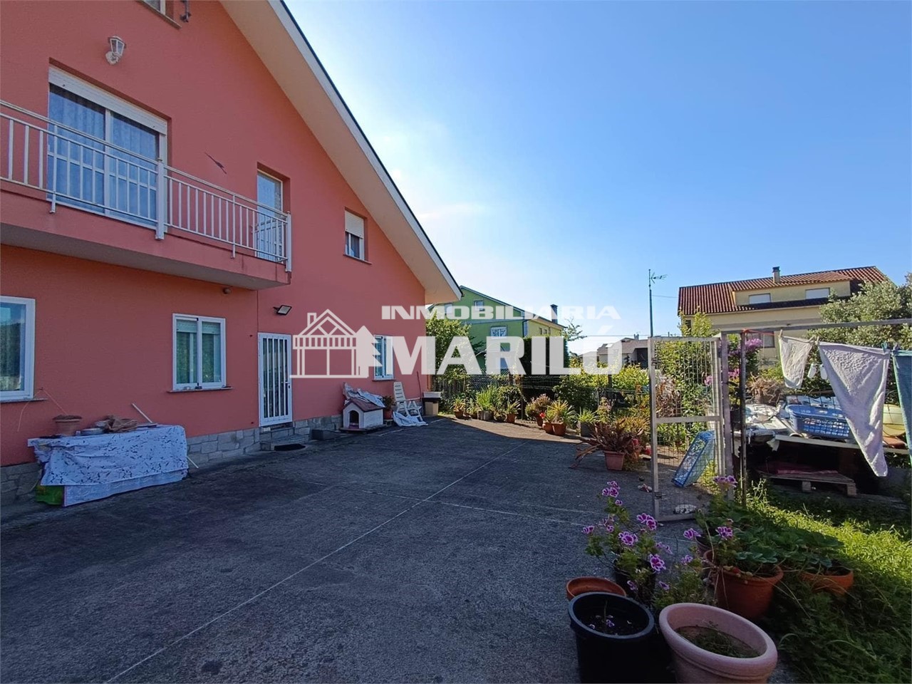Foto 3 VENTA DE ESTUPENDO CHALET EN VILAGARCIA