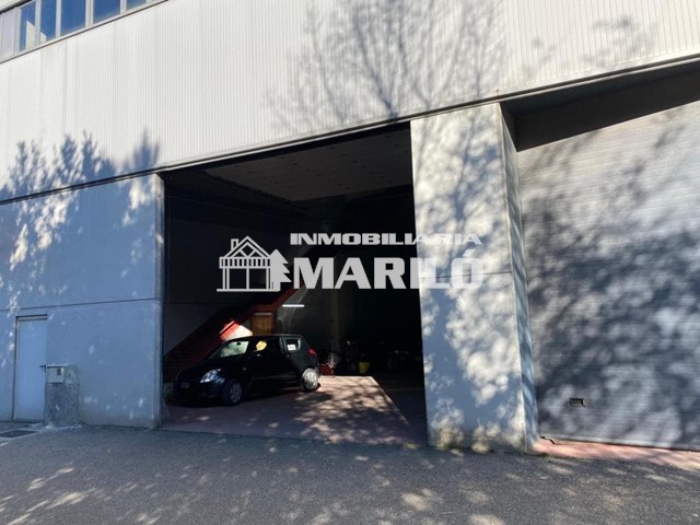 VENTA NAVE COMERCIAL - Vilagarcía de Arousa