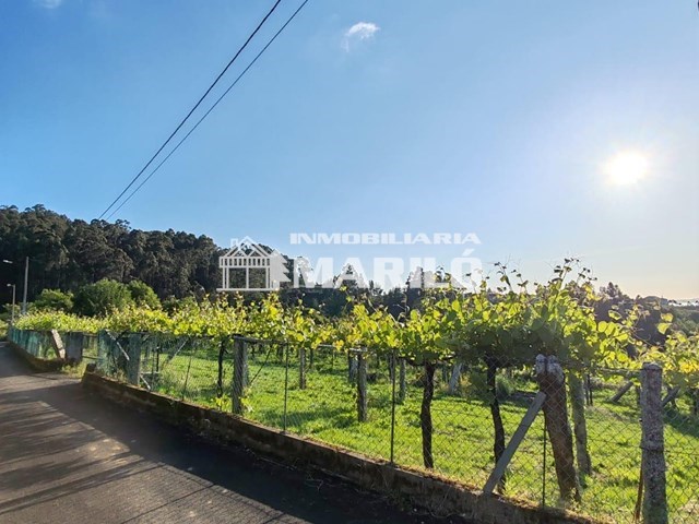 VENTA TERRENO EDIFICABLE EN MEIS